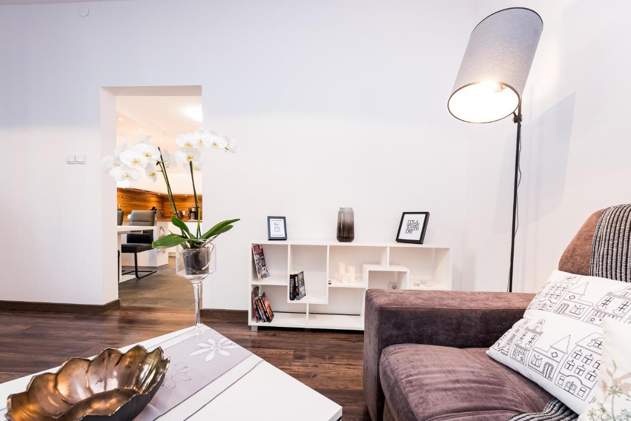 קטוביץ Stylowy Apartament מראה חיצוני תמונה